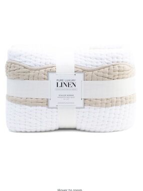 Pure Luxury Linen Scallop Border Quilt - White & Beige
